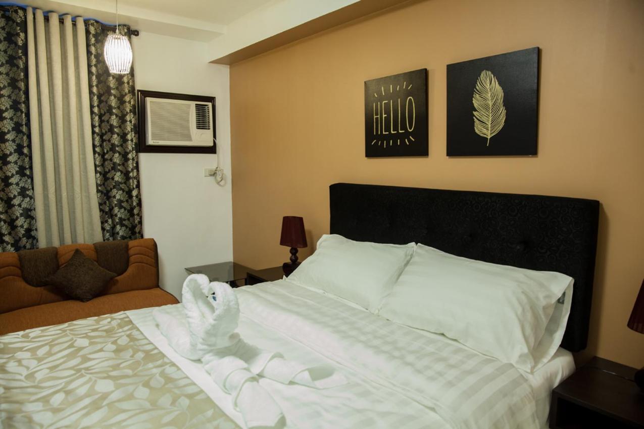 Melbourne Suites Makati City Extérieur photo