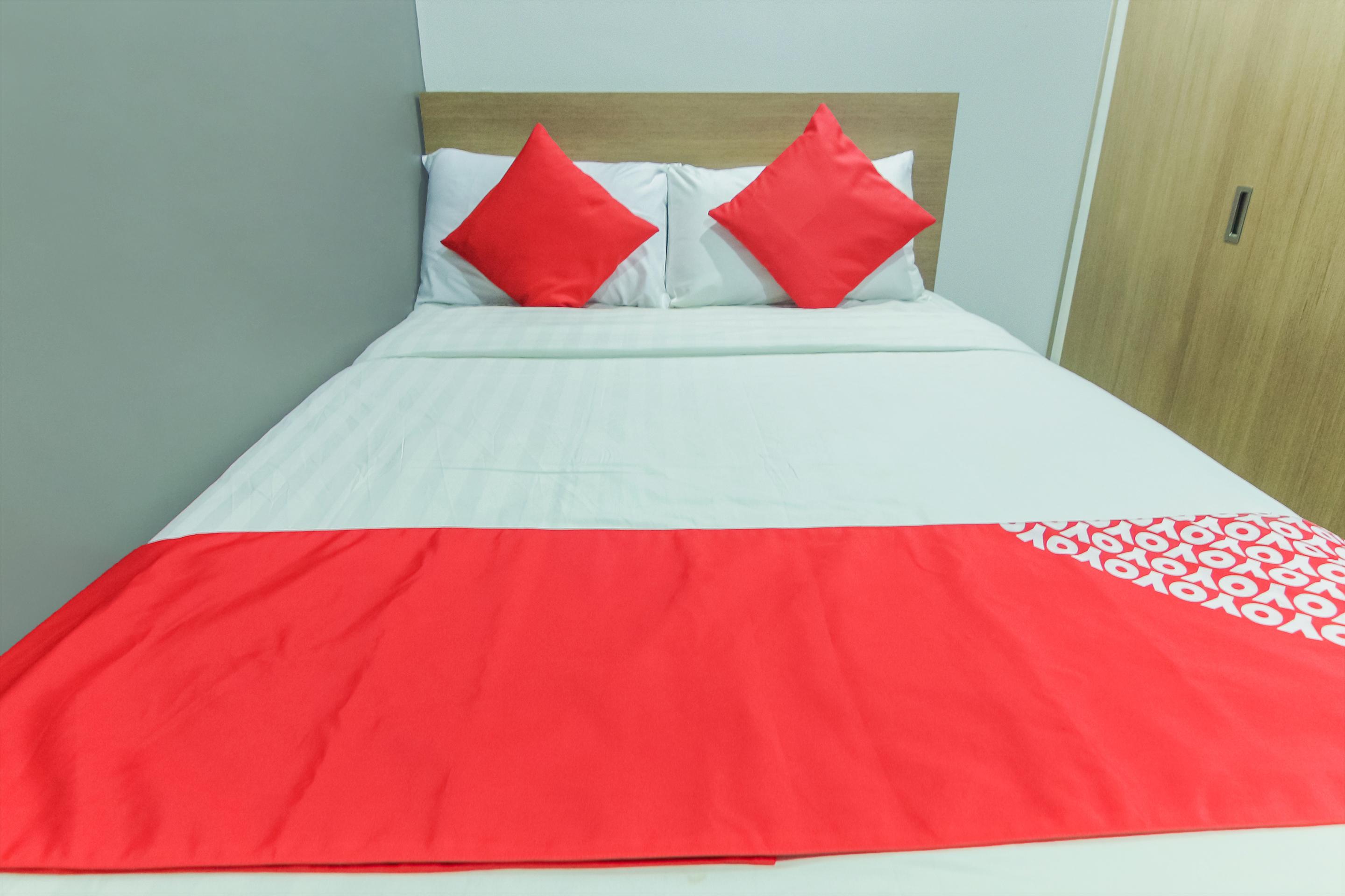 Melbourne Suites Makati City Extérieur photo