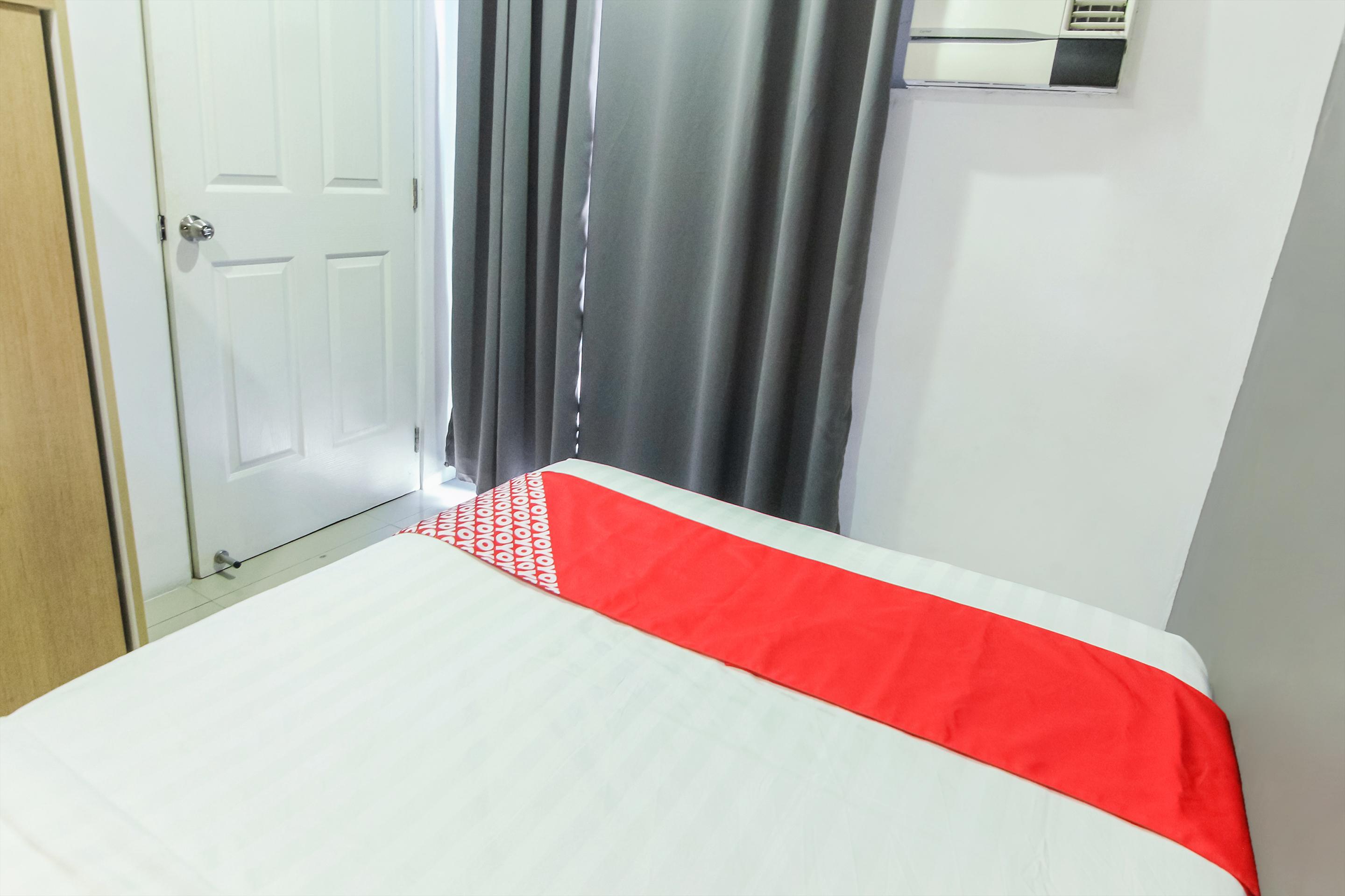 Melbourne Suites Makati City Extérieur photo