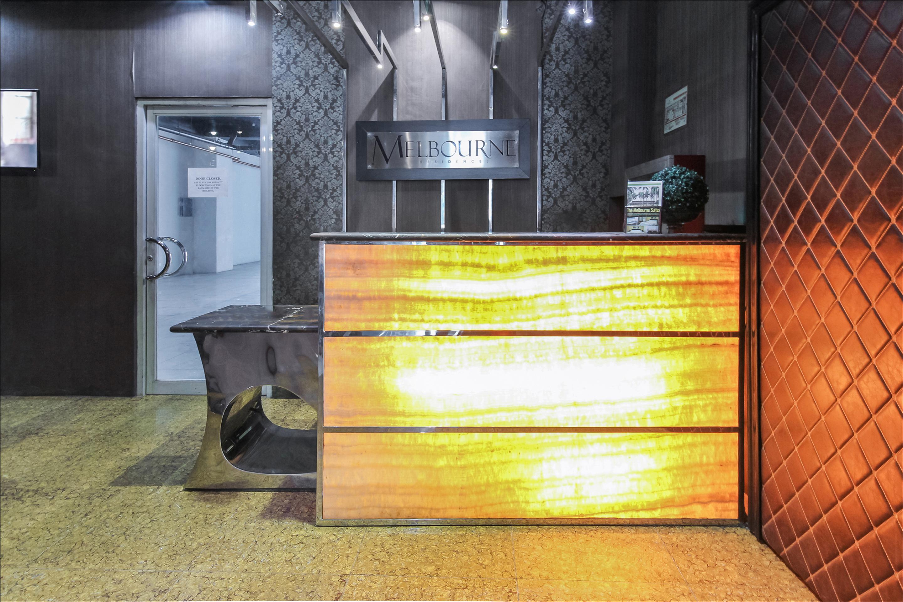 Melbourne Suites Makati City Extérieur photo