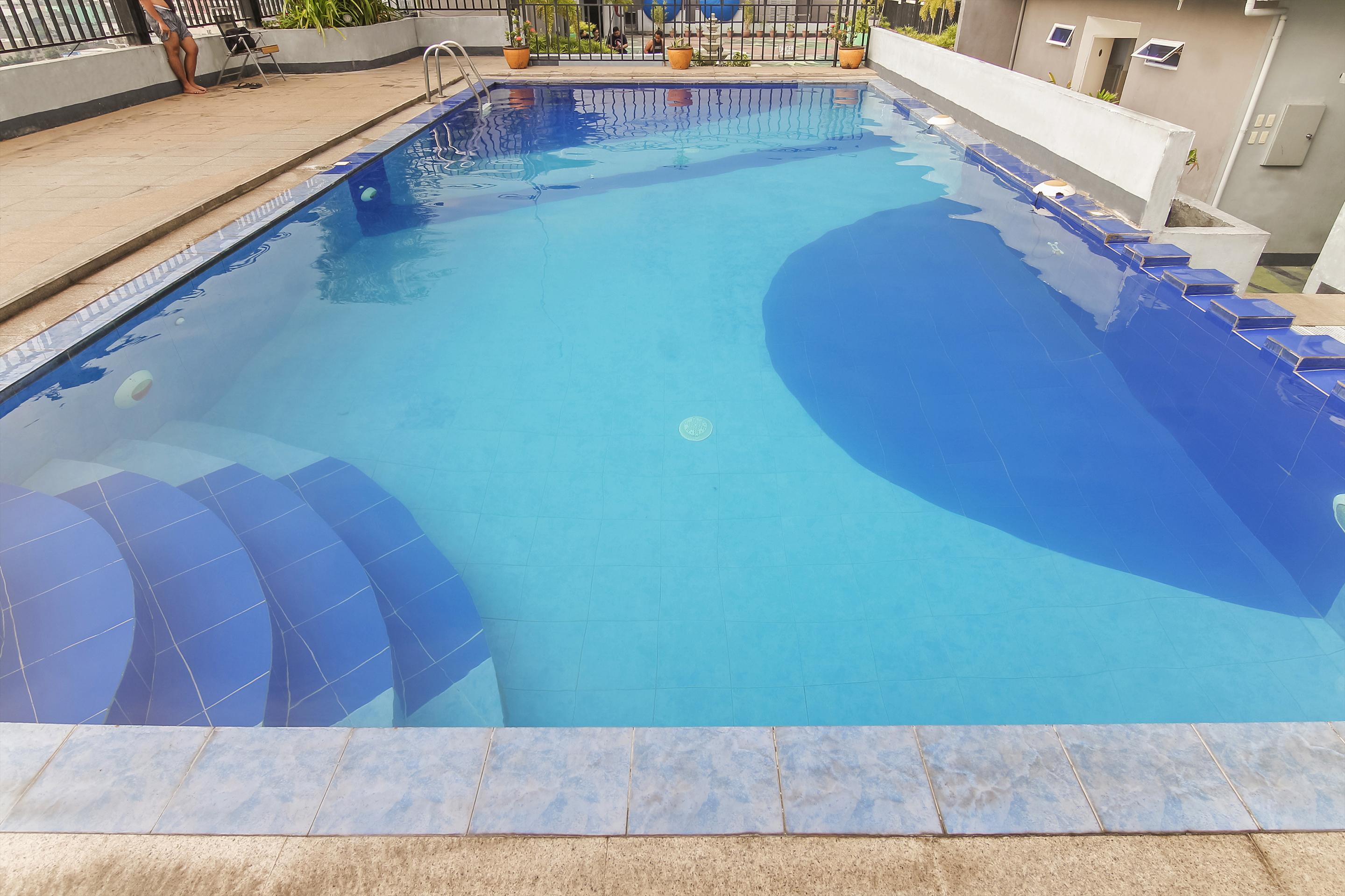 Melbourne Suites Makati City Extérieur photo